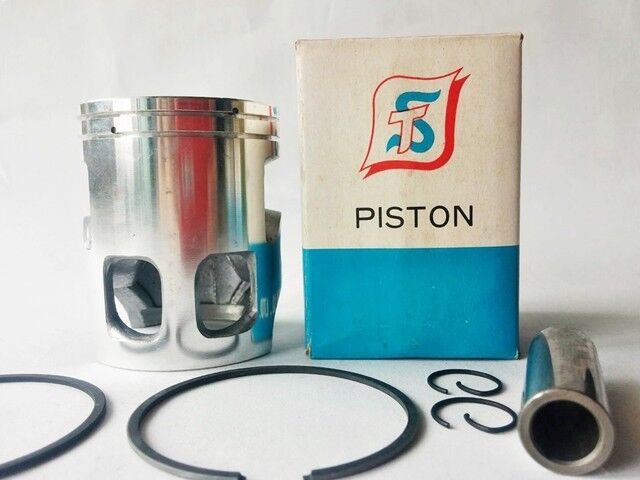 Yamaha RX100 Piston+Ring+Pin+Clips Set Size Oversize 0.50 (Diameter = 52.50mm.)