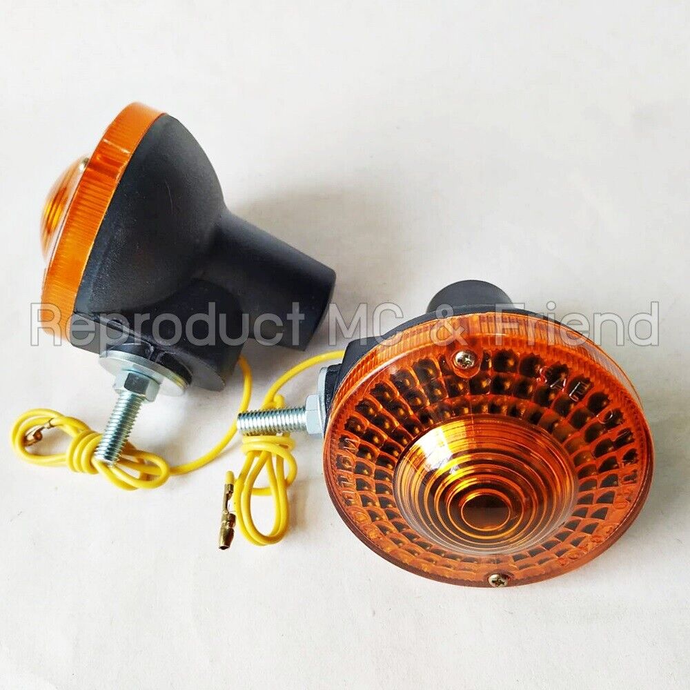 Yamaha DT100 DT125 DT175 DT250 DT400 XT250 XT500 Front Signal Winker Lamp 2pcs.