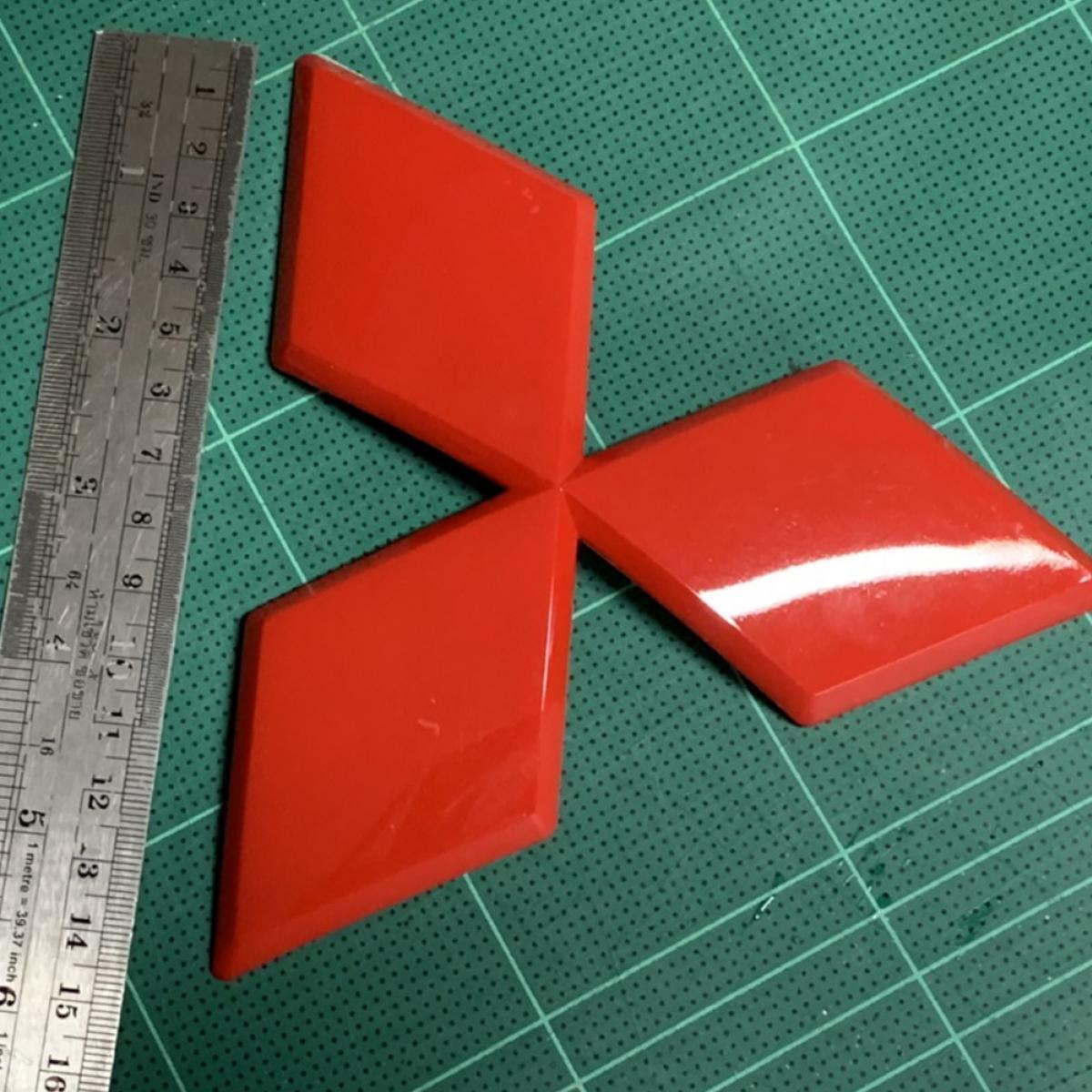 14CM. STICKER EMBLEM LOGO GRILLE RED FIT MITSUBISHI TRITON L200 2009-14 Pickup