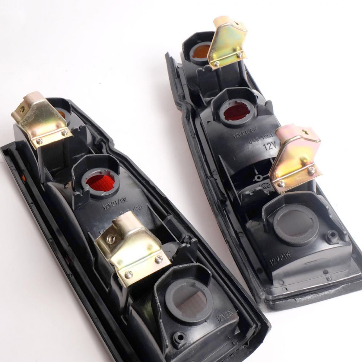 14" type only Fit Nissan Navara Hardbody D21 Pickup 86-97 Pair Unit Tail lamp