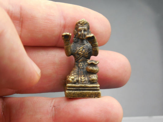 Lucky Nang Kwak MERCY Success MIRACLE Talisman MERIT Thai Amulet Pendant Statues