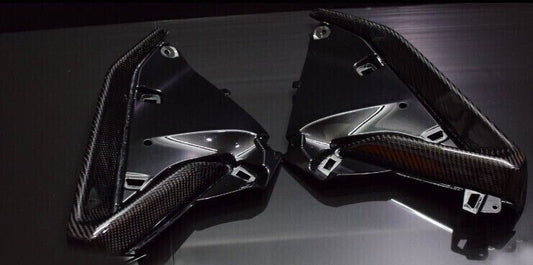 CENTER CONSOLE CARBON FOR NEW FORZA 300 2018