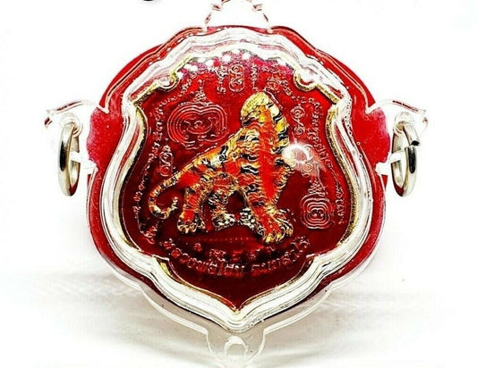 Medal of 5 Tigers Talisman Pendant Thai Buddha Amulet Waterproof LP Chanai