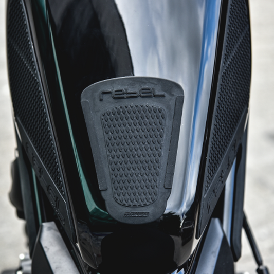 Tank Pad Grips Fuel Protection HONDA REBEL 300 500 Fairing Sticker Black Rubber