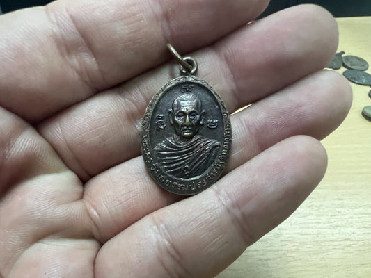 Wat Sam Kong Amulet LP Monk Ornament Talisman Songkhla Mascot Jewelry Souvenir