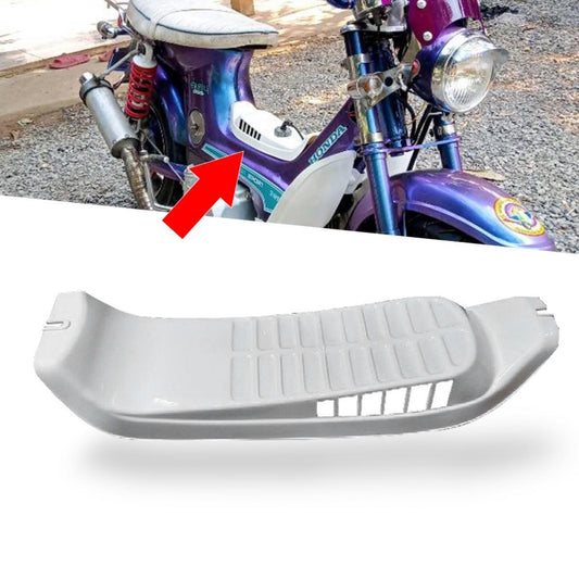 COVER CARBURETOR WHITE PLASTIC FOR HONDA CHALY CF50 CF70 CF MOTORCYCLE BIKE