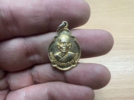 Wat Banhan Chaemsai LP Monk Amulet Buddha Talisman Suphan Buri Souvenir Charm