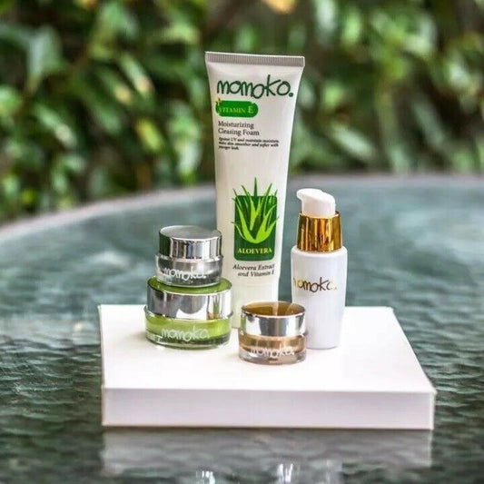 Momoko Day & Night Cream Serum Vitamin E Aloe Vera Nourishing Skin Clear