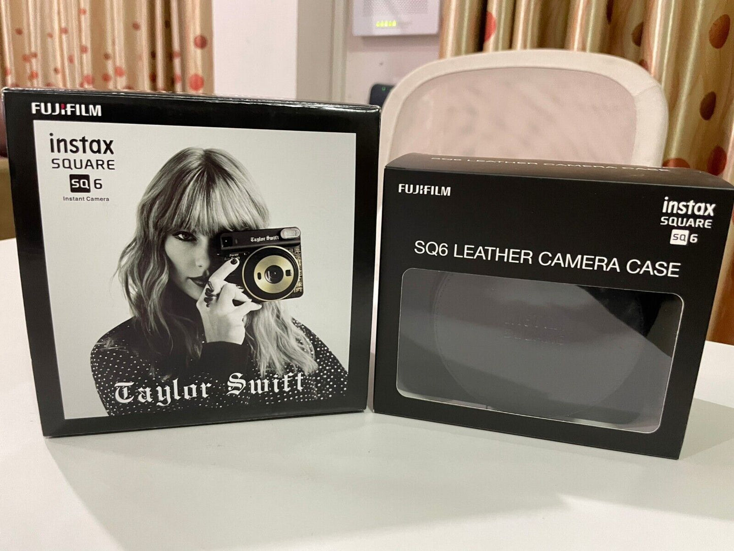 (MINT) Fujifilm Instax Taylor Swift Edition Square SQ 6 Camera with Leather Case