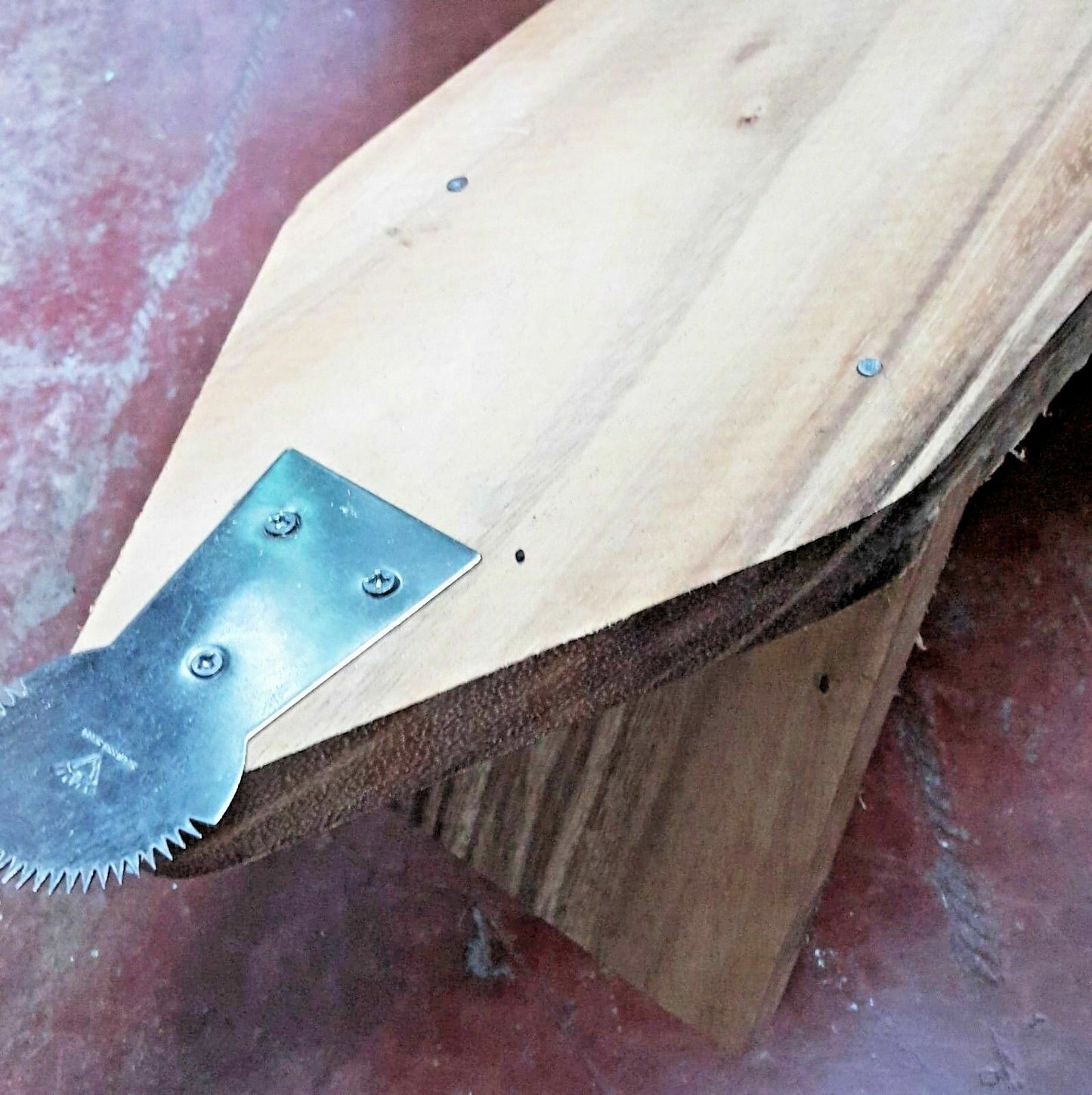 Ancient Coconut Grater Shredder Wood Scraper Thai Food Oil Portable Grinder DHL
