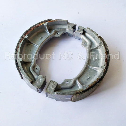 Brake Shoe Set : Fits Honda C92 C95 CA92 CA95 CA160