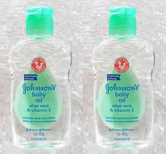 2x Johnson s Baby Oil with Aloe Vera and Vitamin E Smooth Moisture Skincare 50ml