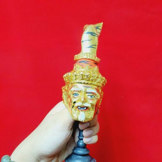 The head of Lersi Hermit Face Figure Gold gilding Worship TalismanThai Amulet