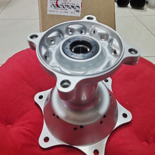 Rear Wheel Hubs Honda CRF300L/Rally Genuine Motorcycle Accessory Carbon Steel