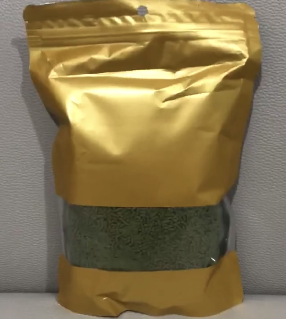 HULX SUPREME Goldfish Food Sinking Pellets Whey Mixed High Quality Protein 60%