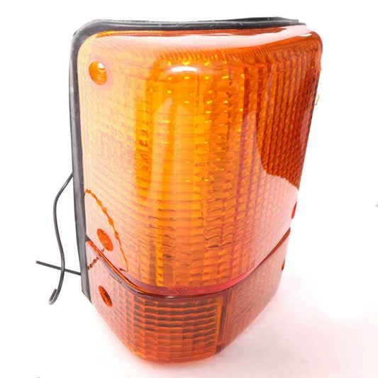 Corner Lamp AMBER Lens For Isuzu Forward Rocky Deca Truck 1984-1990 RH Right
