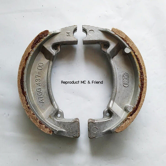 Rear Brake Shoe Yamaha MJ2 MX80 RD60 U5 U5E U7E YB100 YG5 YGS1 YJ2 YL1 YL2 RX100