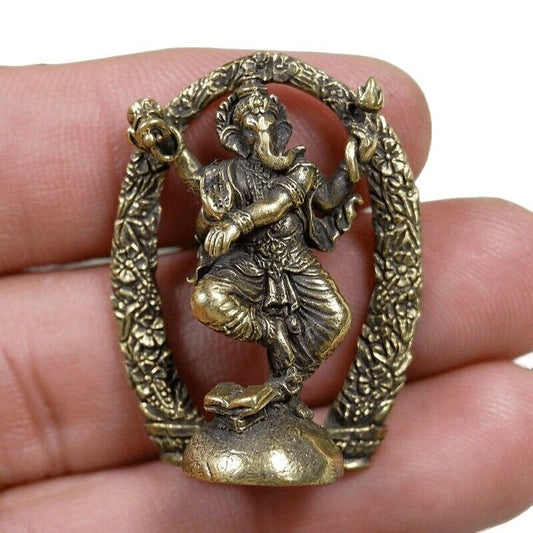 Powerful Miniature LORD GANESHA THAI HINDU AMULET GOD SUCCESS Statue Talisman
