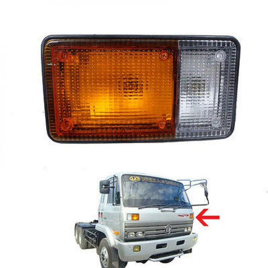 94-99 Fit Nissan UD CWM 430 Turn Signal Lamp Combination Assy Front Lamp LH