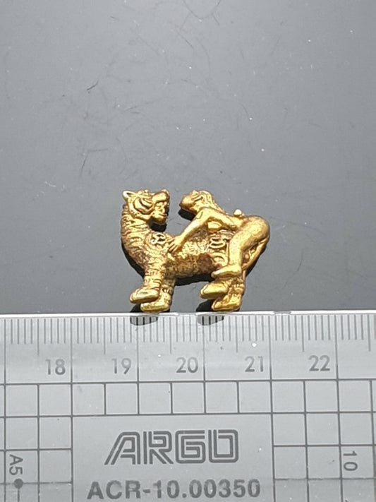 Brass Women TIGER FIGURINE Miniature Charm Vintage Collect Animal Statue Amulet