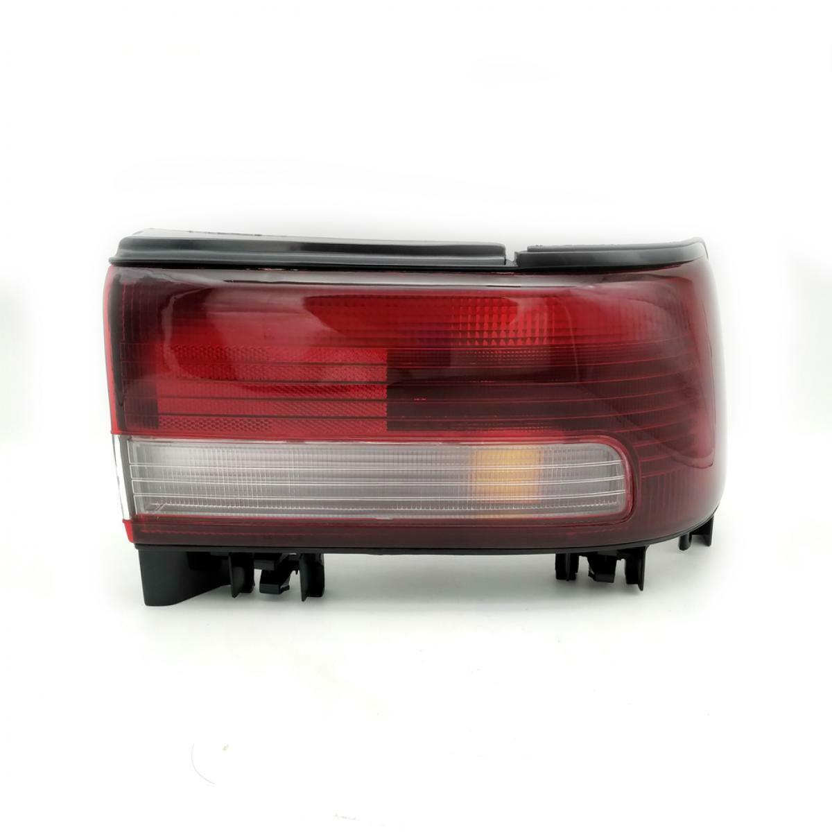 Rear Lamp Taillights RH Right For Toyota Corona T170 ST171 sedan 1991-1992