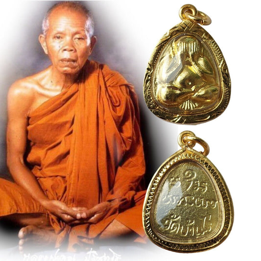 Phra Pidta LP Koon Wat Banrai Thai Buddha Amulet Pendant Talisman