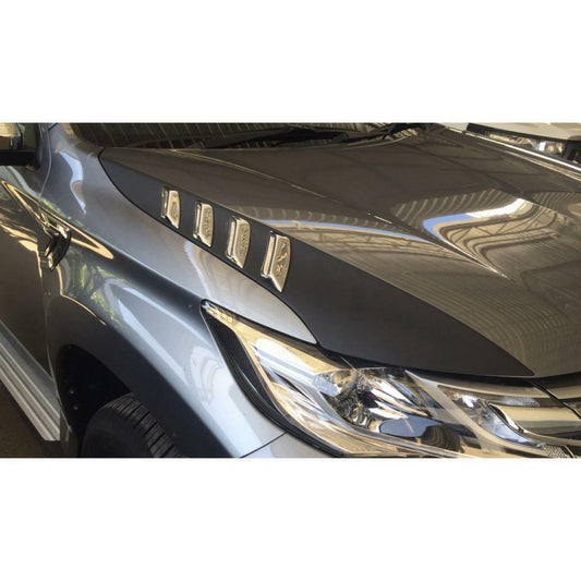 Side Bonnet Cover Trim Black For Mitsubishi Pajero Montero Sport SUV 2015-2018