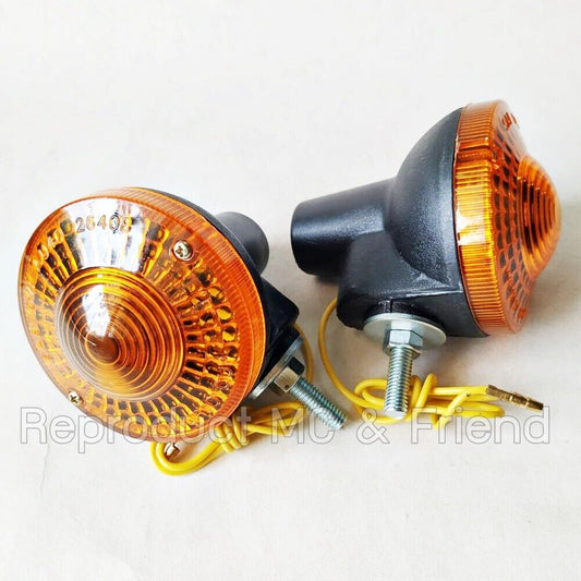 Yamaha DT100 DT125 DT175 DT250 DT400 XT250 XT500 Front Signal Winker Lamp 2pcs.