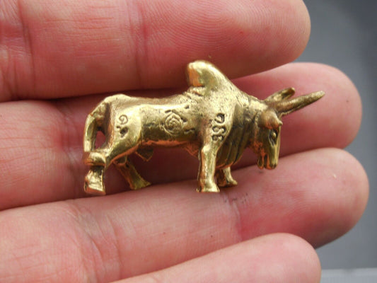 Cow Miniature Amulet Lucky Brass Talisman Love Charm Magic Thai Pendant Zodiac