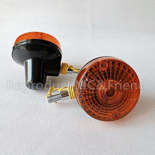 Set 2pcs. Front Turn Signal Winker Lamp 6V. Fits Suzuki SP370 SP400 GT550 GN400T