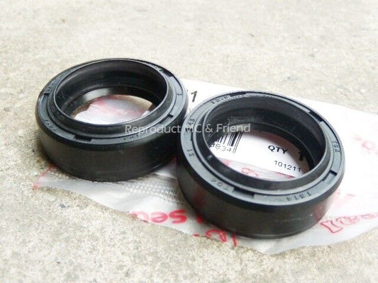2x Front Fork Oil Seal : Fits Honda XL100 XL100S XL125 XL175 TL125S MR175 MT125