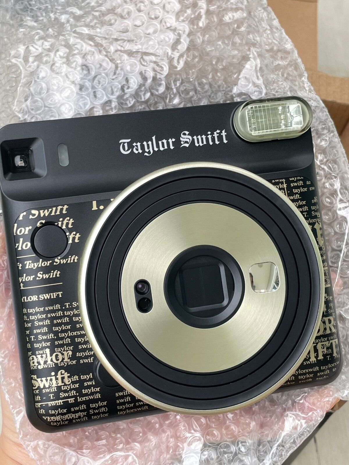 (MINT) Fujifilm Instax Taylor Swift Edition Square SQ 6 Camera with Leather Case