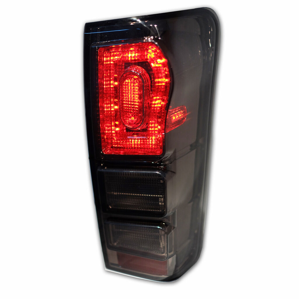 11 12 13 14 15 Isuzu Dmax D-Max Holden Tail Lamp Tail light Led Blk Pair Pickup