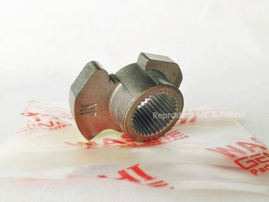 Kick Spring Retainer : Fits Honda SS50 ST50 ST70 S65 XL70 XR50 XR70