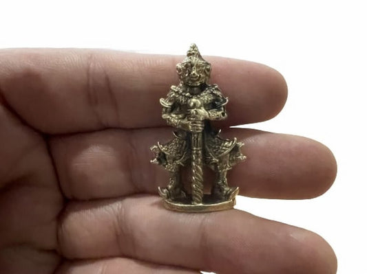 Thao Wessuwan Giant God Talisman Thai Statue Amulet Opulence Magic Brass Statue