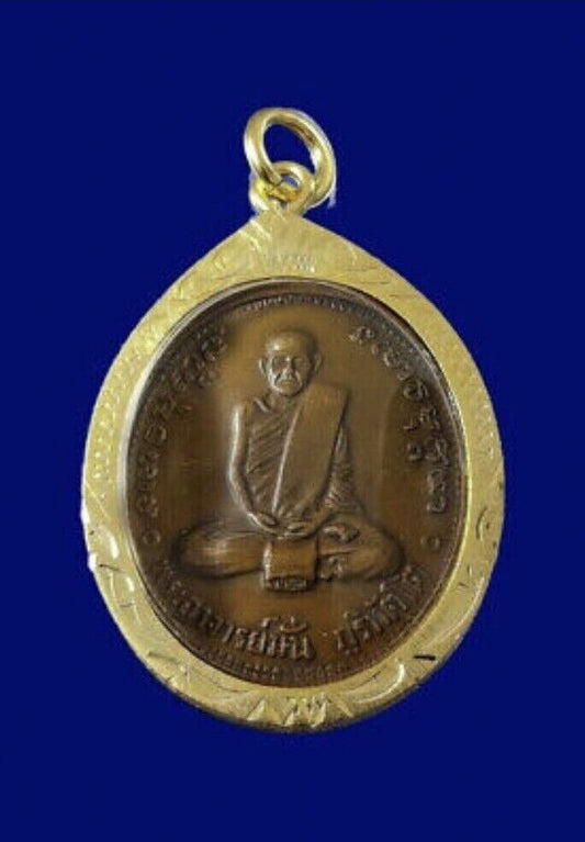 Phra LP Mun Puritattho Coin Gold Micron Case Pendant Talisman Thai Buddha Amulet