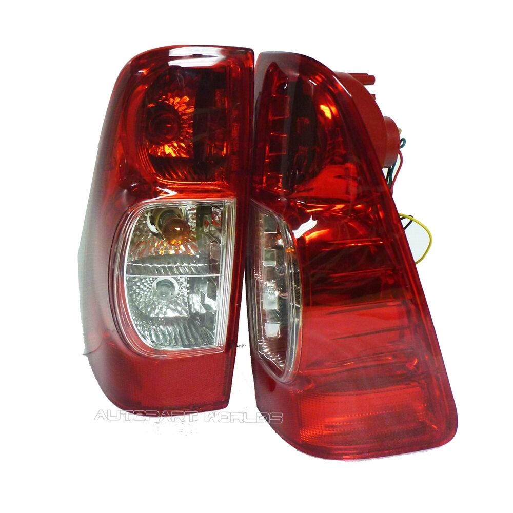 2007-11 Isuzu Rodeo Dmax D-Max Holden Denver Denver Pick Up Rear Tail Lamp +Wire
