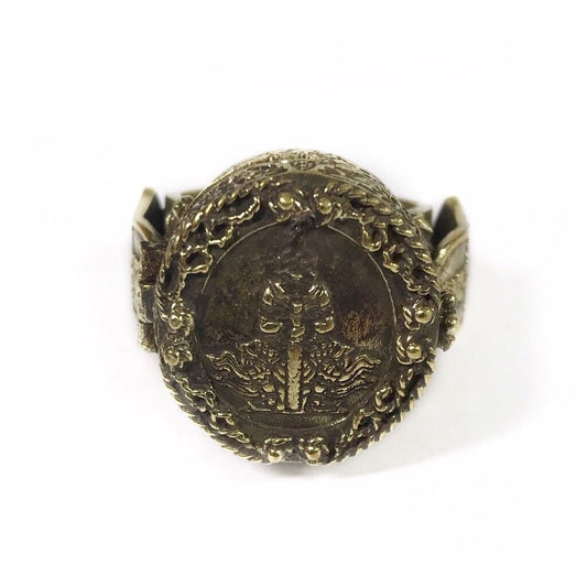 Thao Wessuwan Ring God Of Giant Takrut Bee Wax Temple Sutat Wealth Thai Amulet