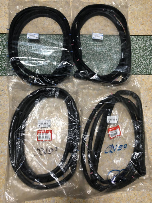4PCs Door Rubber Seal Weatherstrip Front Rear LR For Honda CR-V LX 1997-2001 RD1