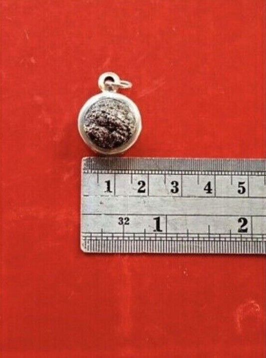 Pendant Leklai Koh Larn Island Powerful Gemstone Thai Buddha Amulet